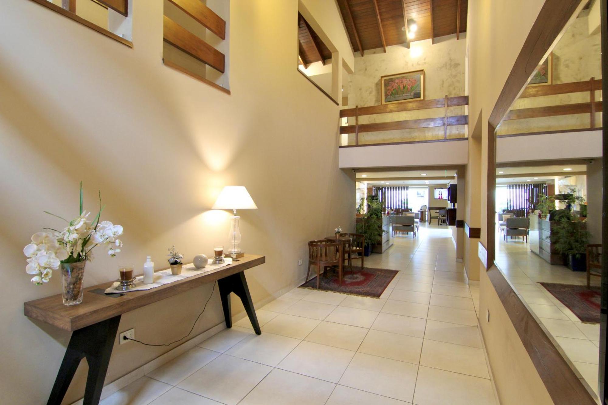 Faro Norte Suites Asunción Eksteriør billede