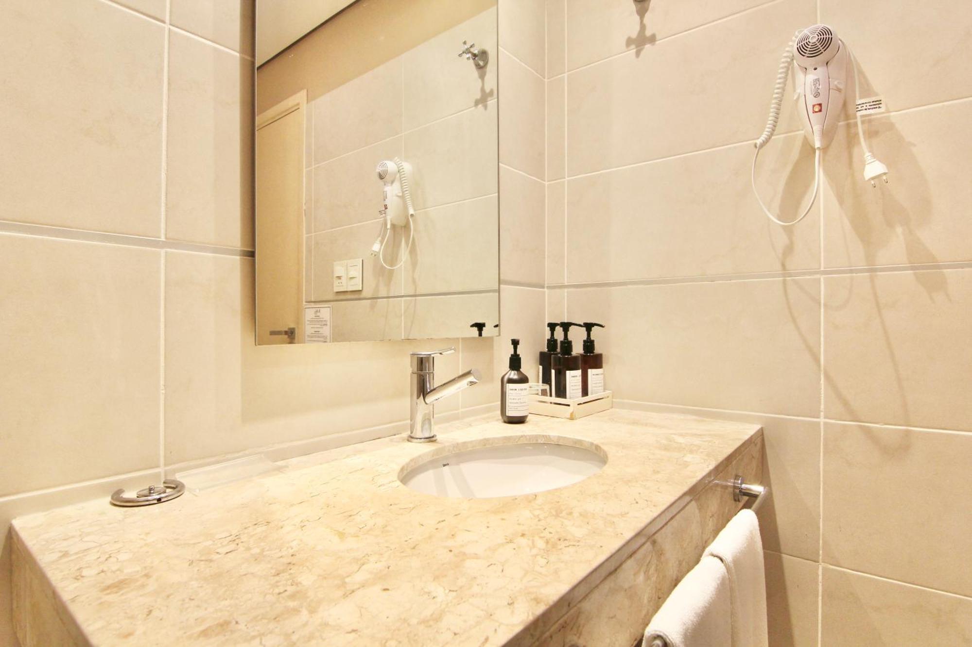 Faro Norte Suites Asunción Eksteriør billede